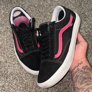 Vans Black and Pink Low-Top Sneakers